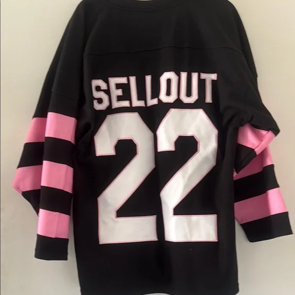 Machine Gun Kelly Black and Pink Women's Jersey Top - Picture 2 of 3